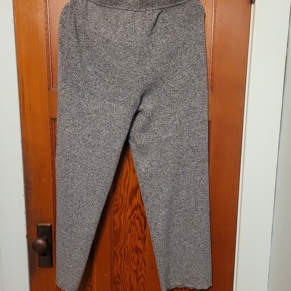 Liz Claiborne casual pants - Picture 3 of 4